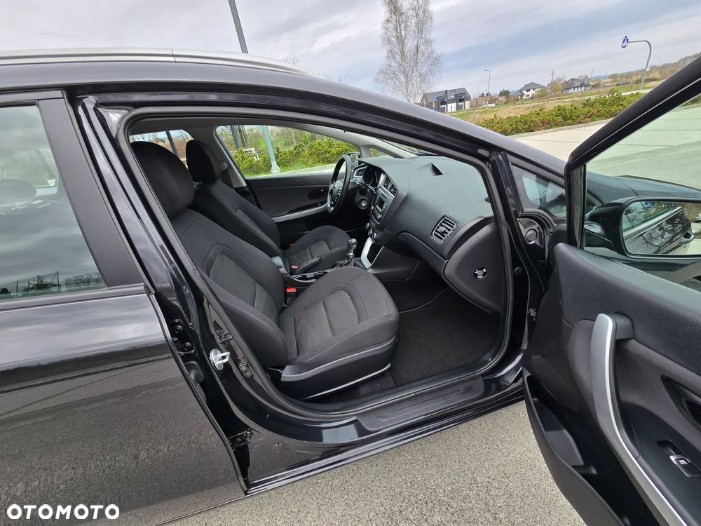 Kia Ceed 1.4 CRDi 90 Vision - 10