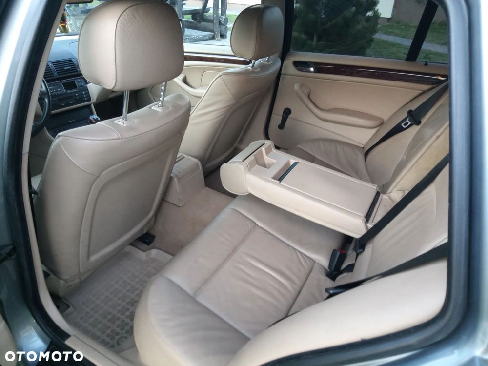 BMW Seria 3 - 10