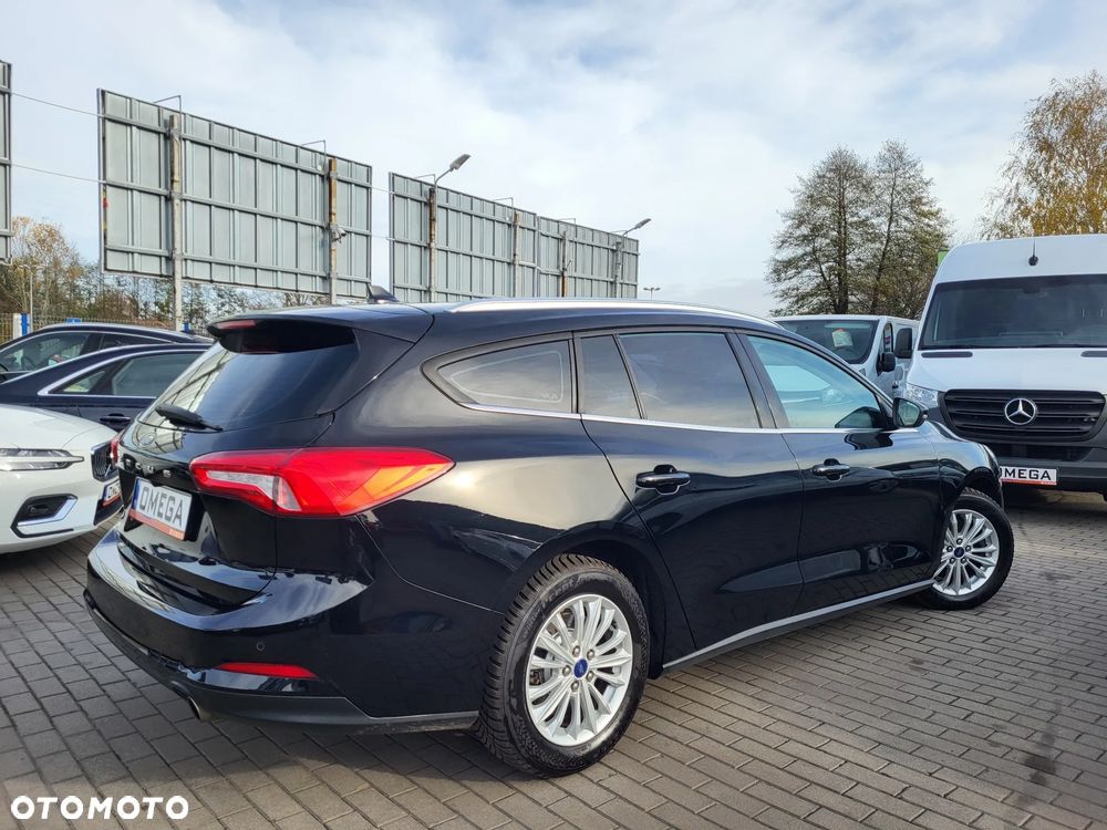 Ford Focus SW 1.5 EcoBlue S&S TITANIUM - 2