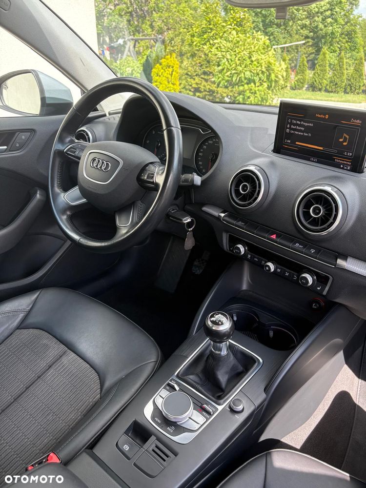 Audi A3 Limousine 2.0 TDI (clean diesel) Ambiente - 13