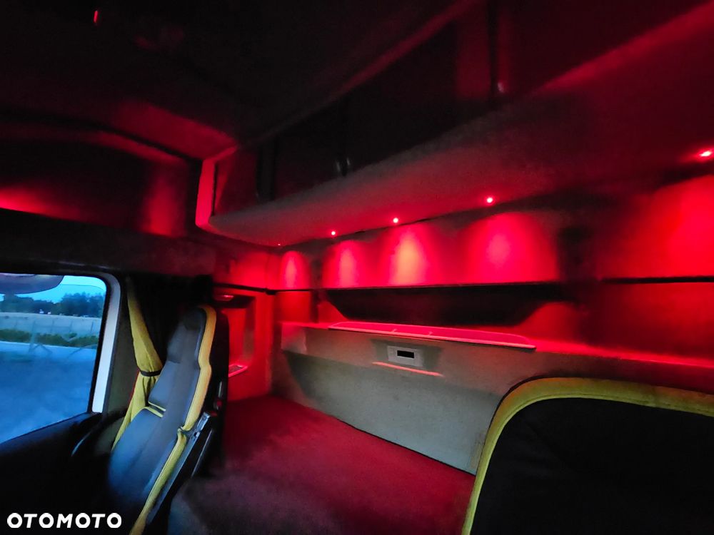 Volvo Fh - 16