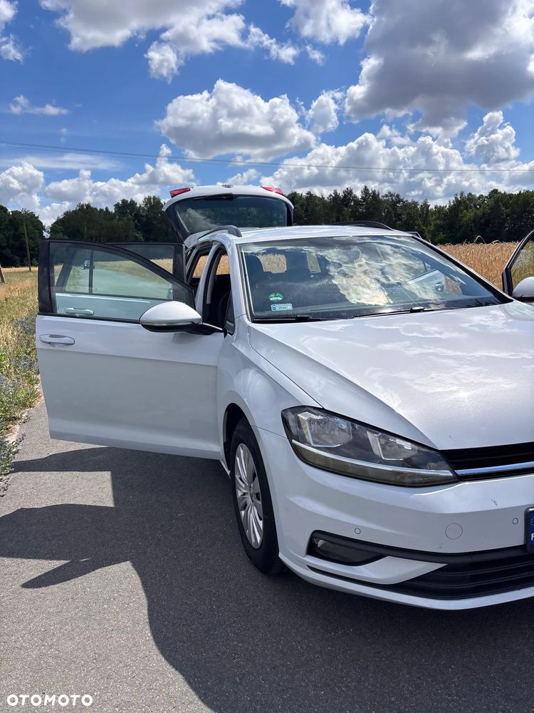 Volkswagen Golf 1.6 TDI BMT Trendline EU6 - 11