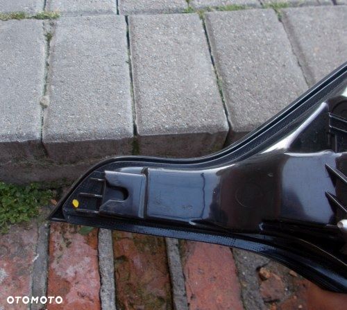 KIA SPORTAGE V 5 PRAWA TYLNA LED ORYGINAŁ - 3