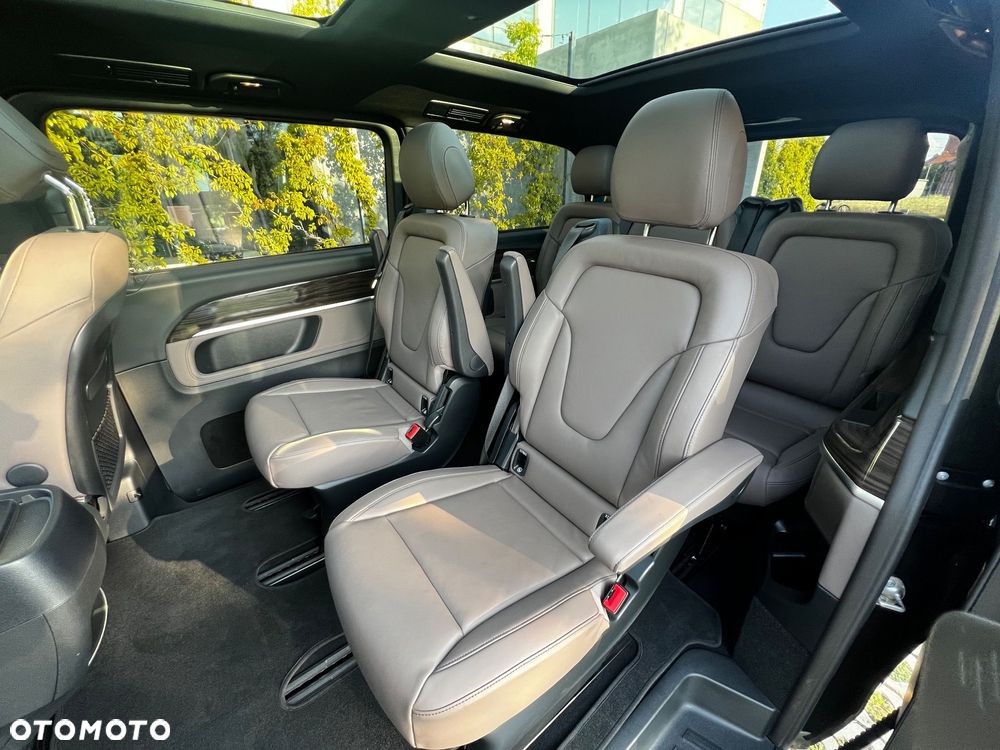 Mercedes-Benz Klasa V 300 d 4-Matic Avantgarde 9G-Tronic (d³ugi) - 11