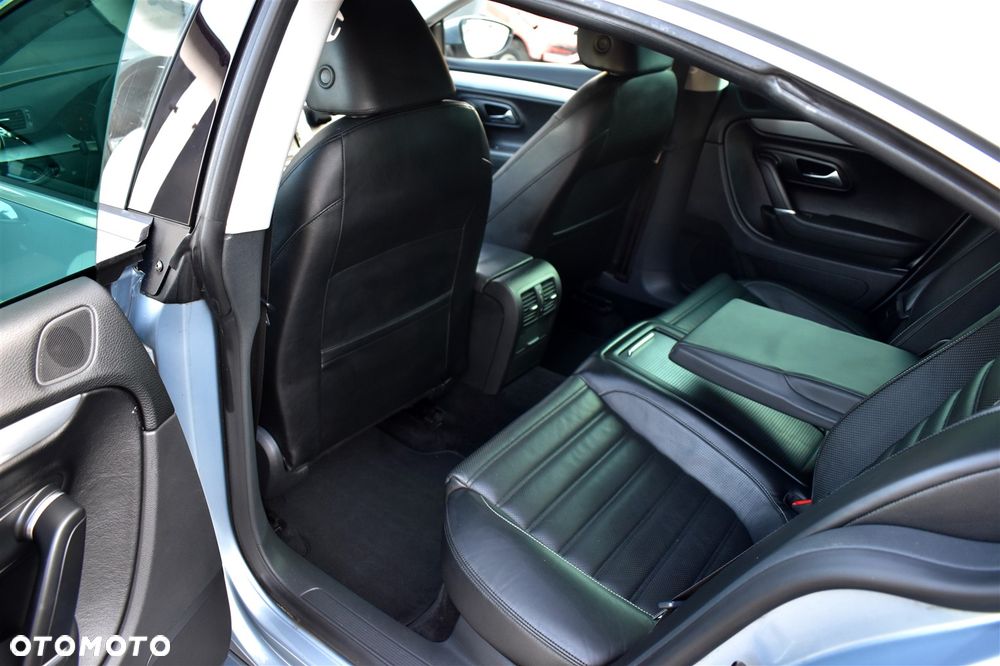 Volkswagen Passat CC 2.0 TDI DSG Individual - 13