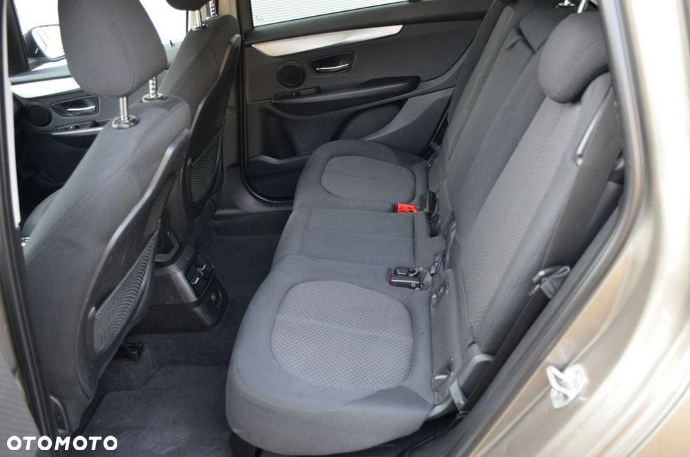 BMW Seria 2 - 25