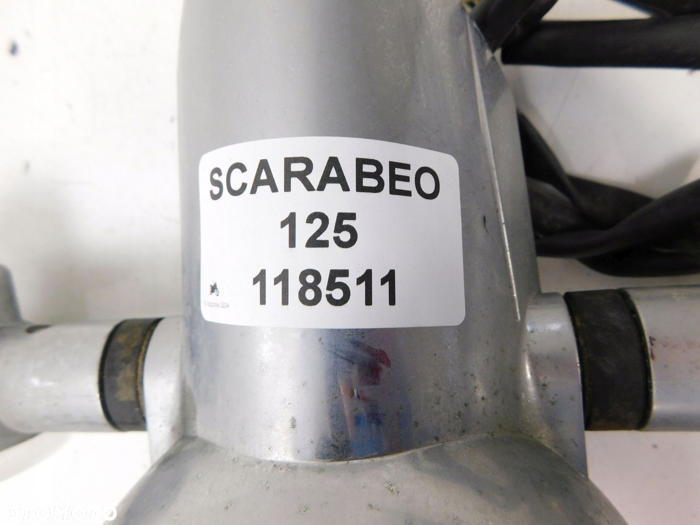 APRILIA SCARABEO 125 LAMPA TYŁ  KIERUNKOWSKAZY - 6