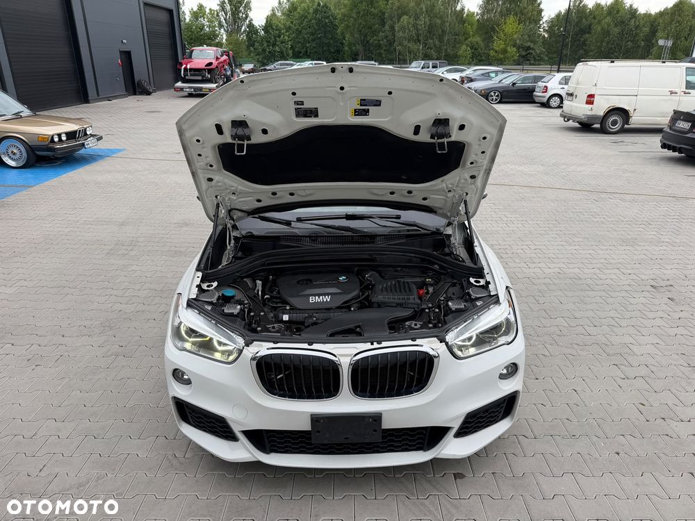 BMW X1 - 28
