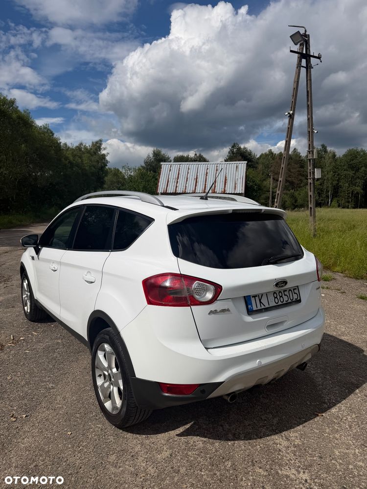 Ford Kuga 2.0 TDCi 4WD Titanium - 4