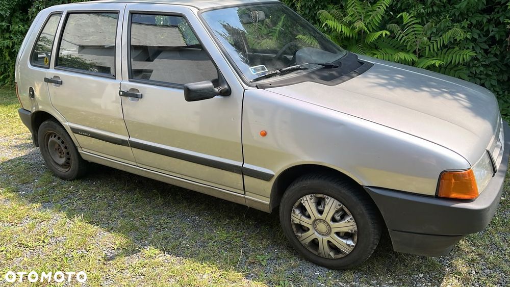 Fiat Uno - 5