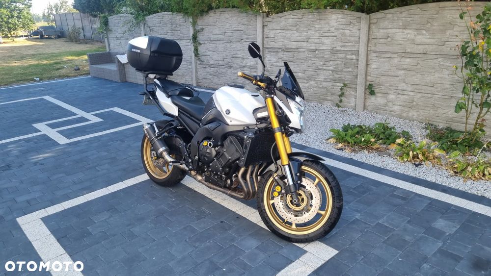 Yamaha FZ8 - 1