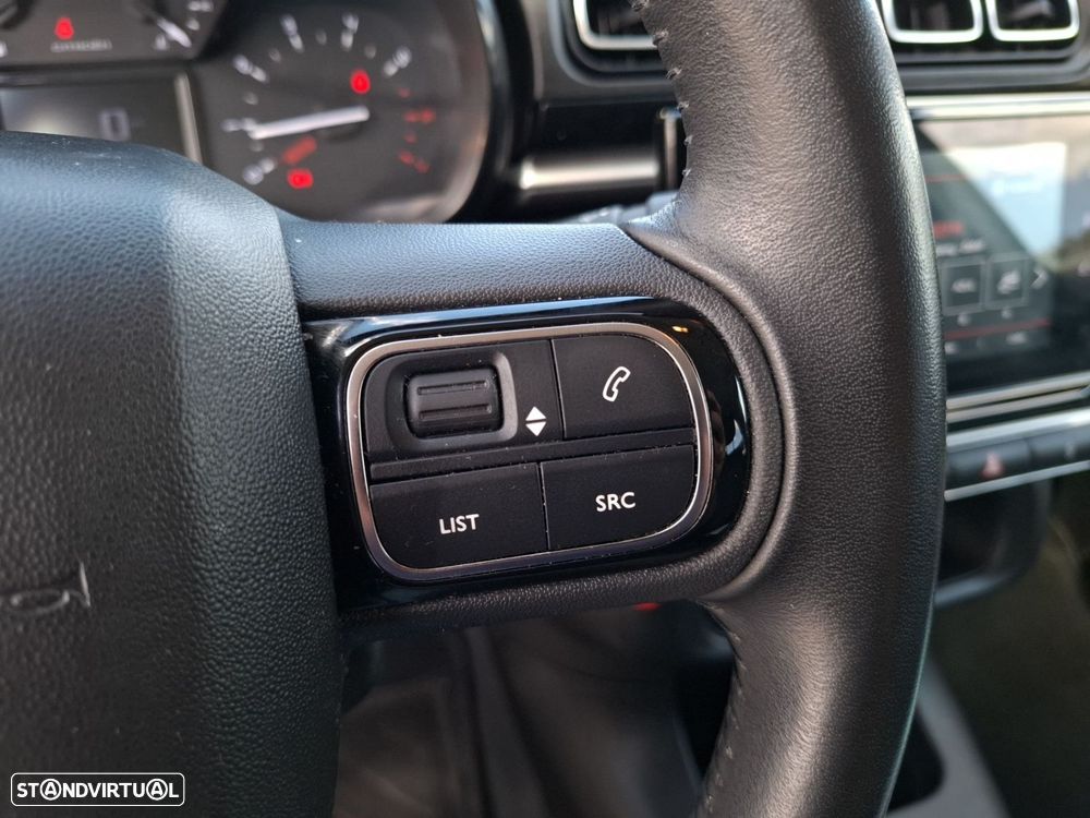 Citroën C3 1.2 PureTech Shine - 17