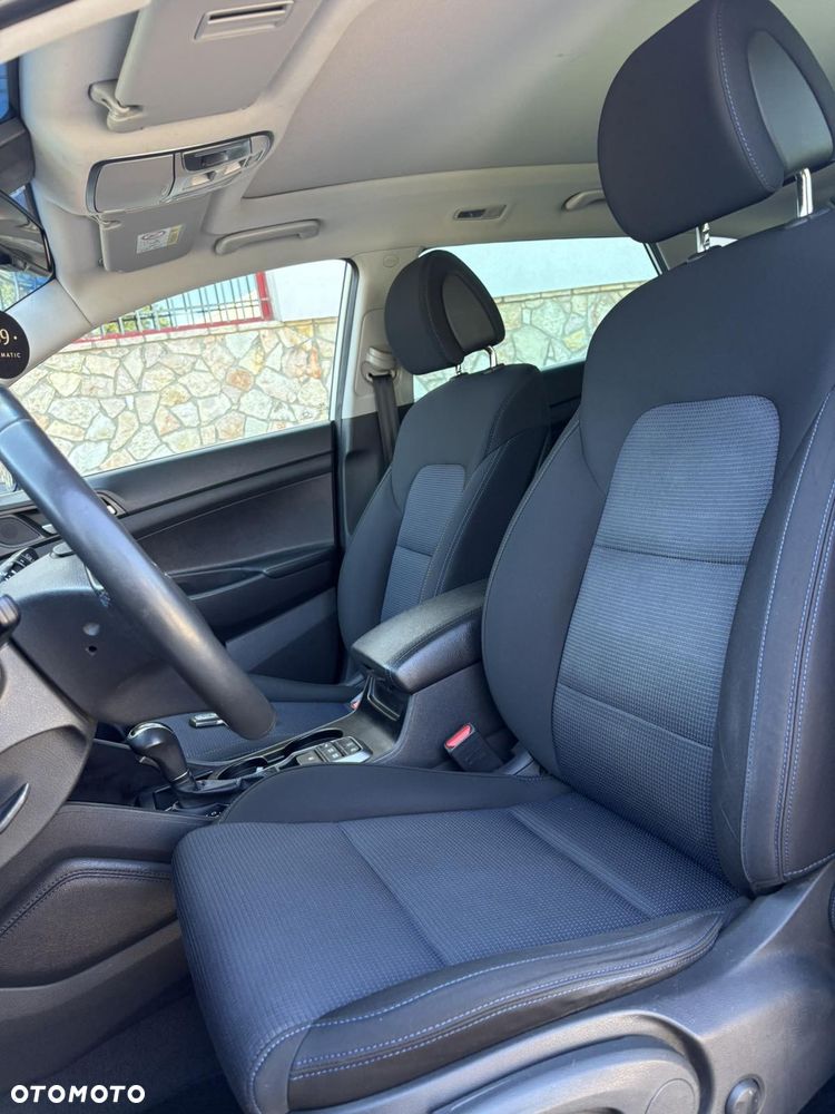 Hyundai Tucson blue 1.7 CRDi 2WD DCT Premium - 33