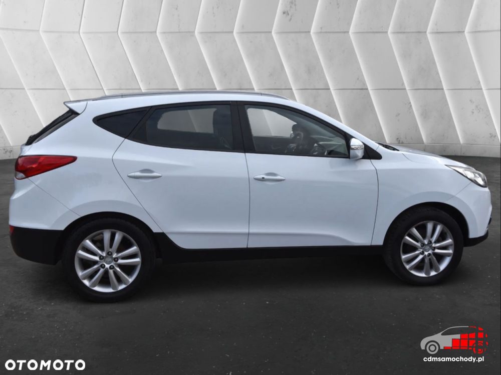 Hyundai ix35 - 11
