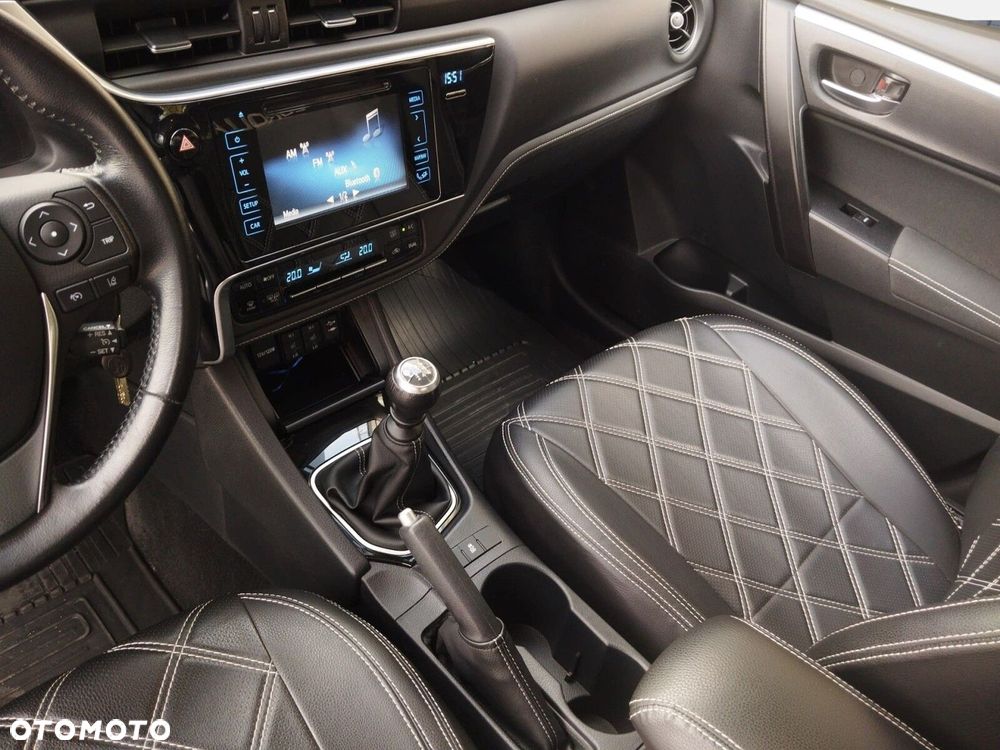 Toyota Corolla 1.6 Prestige - 23