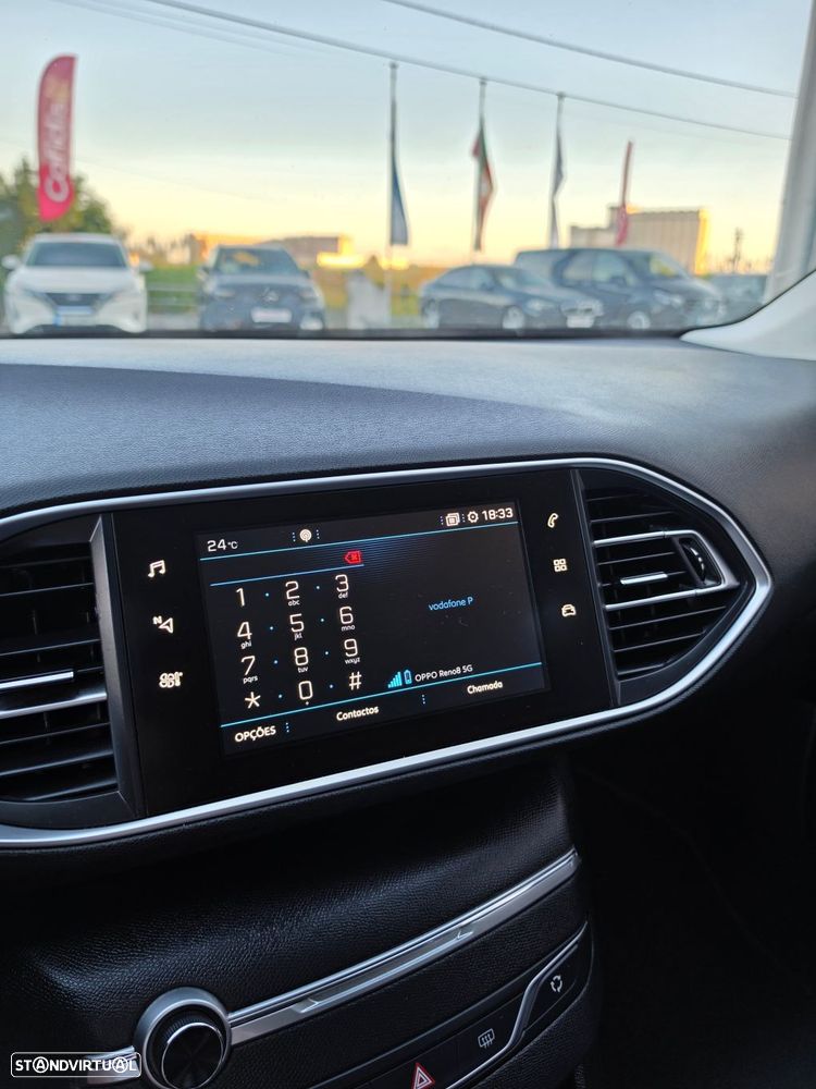 Peugeot 308 SW 1.5 BlueHDi Style - 46