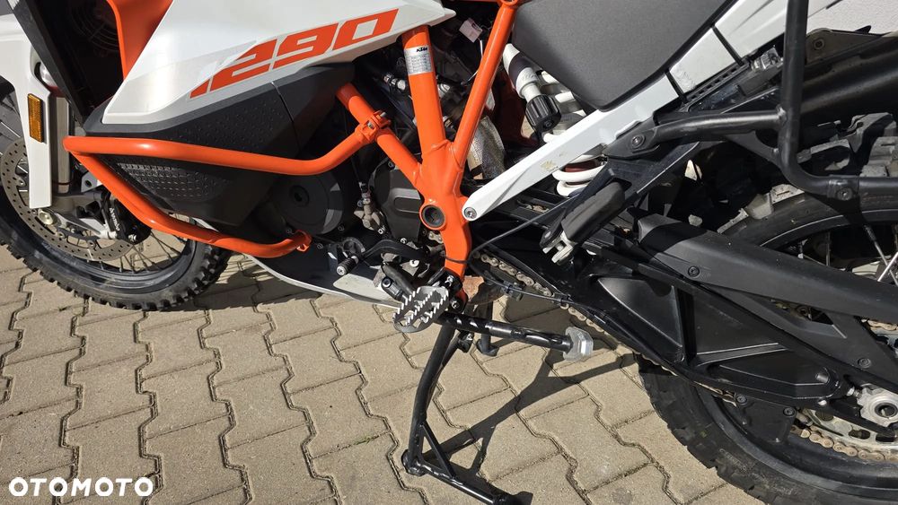 KTM Super Adventure - 11