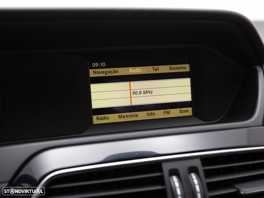 Mercedes-Benz C 200 - 21