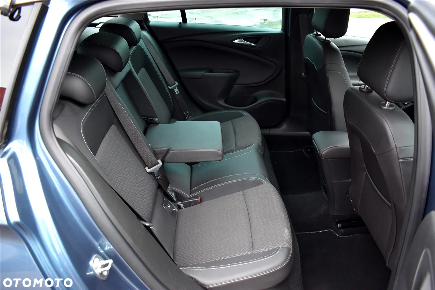 Opel Astra 1.4 Turbo Start/Stop Innovation - 23