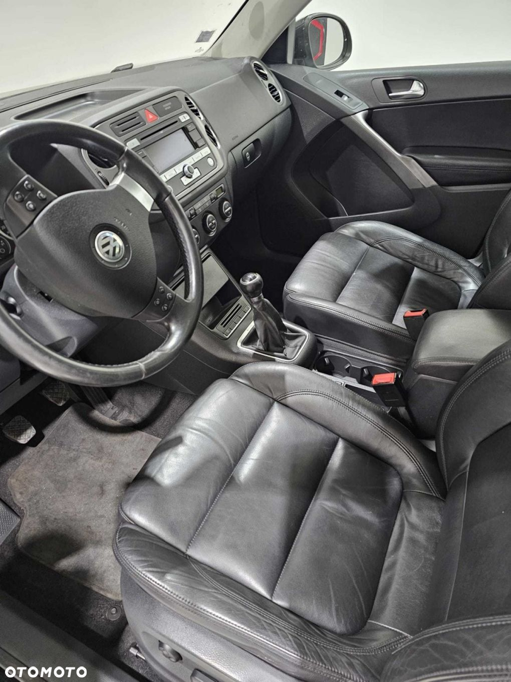 Volkswagen Tiguan - 21