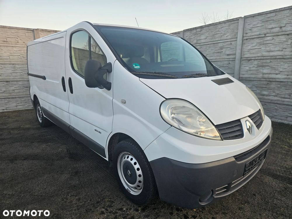 Renault TRAFIC - 7
