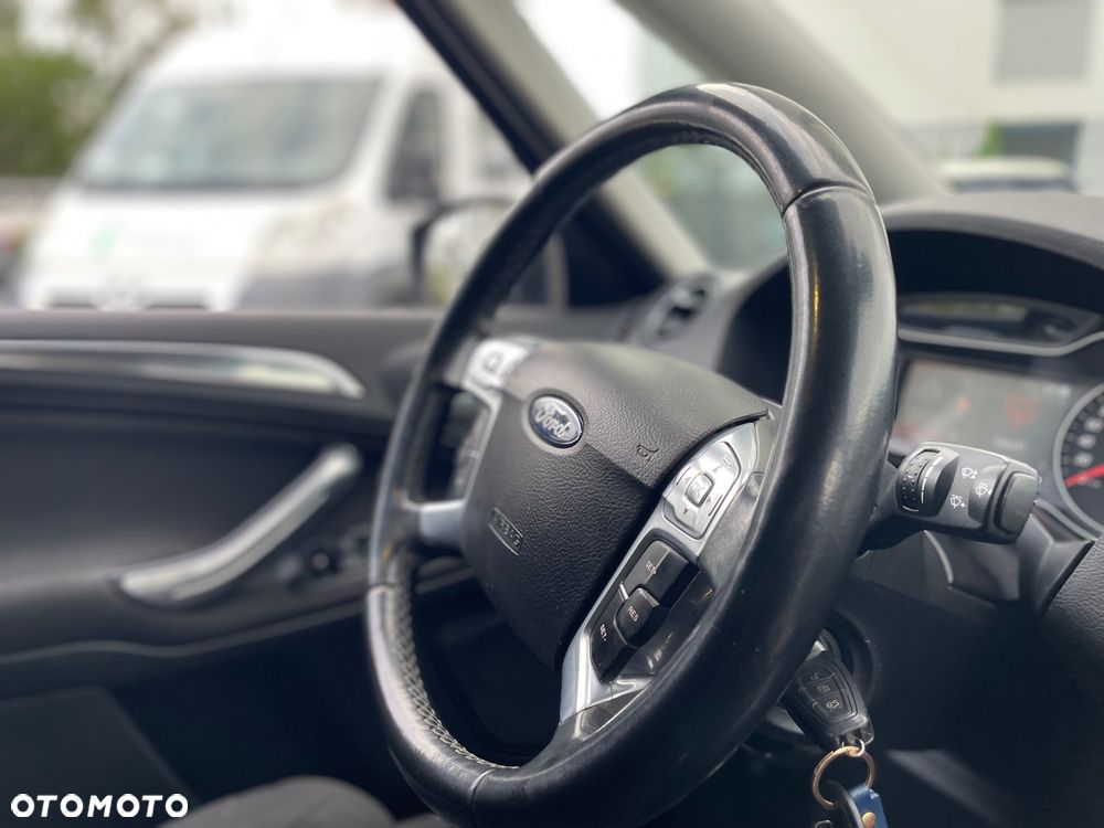 Ford S-Max 2.0 TDCi DPF Titanium - 20