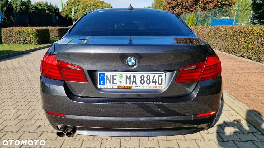 BMW Seria 5 520d Luxury Line - 8
