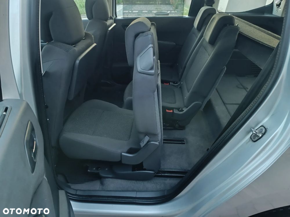 Peugeot 5008 1.6 Active 7os - 25