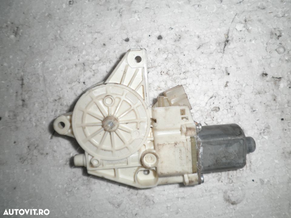 Motoras Macara Geam Stanga Spate  Mercedes C Class W204 , E Class W212 a2048200542 - 2