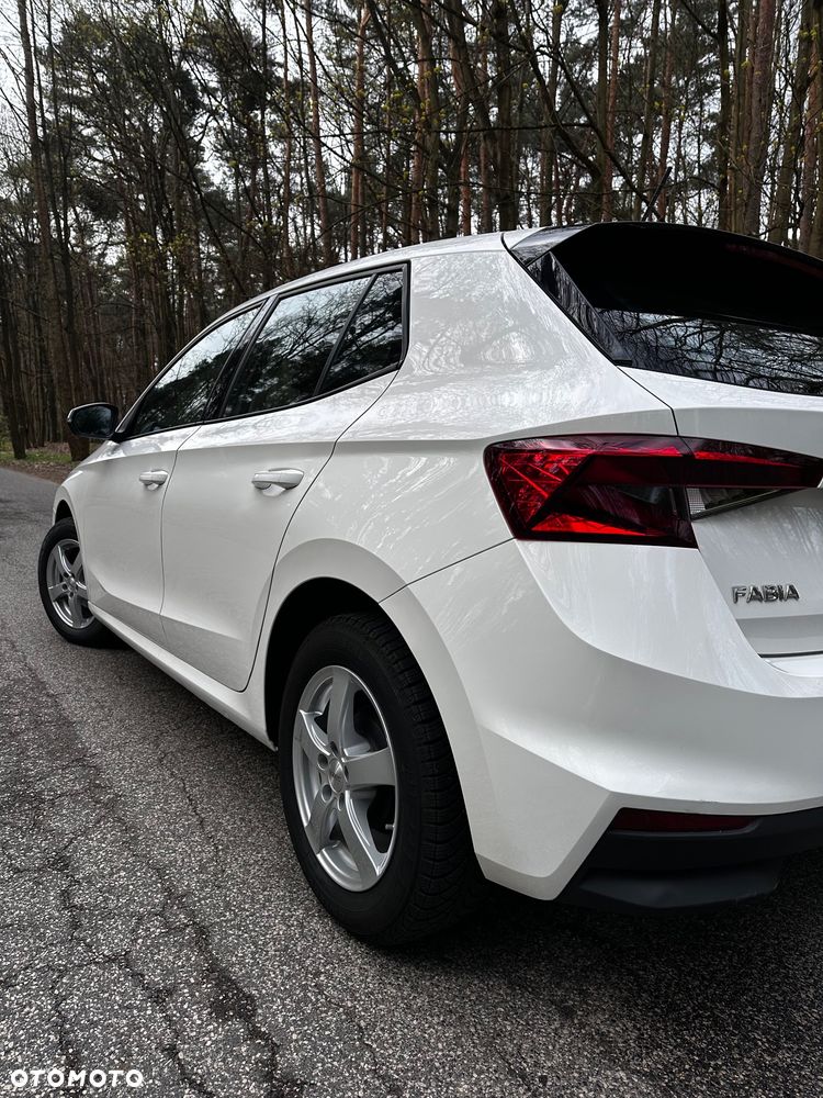 Skoda Fabia 1.0 MPI Active - 11