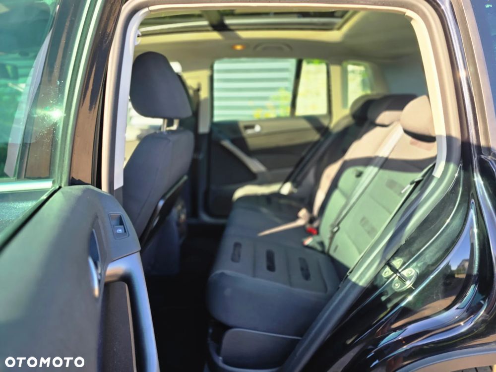 Volkswagen Tiguan 1.4 TSI Sport & Style - 11