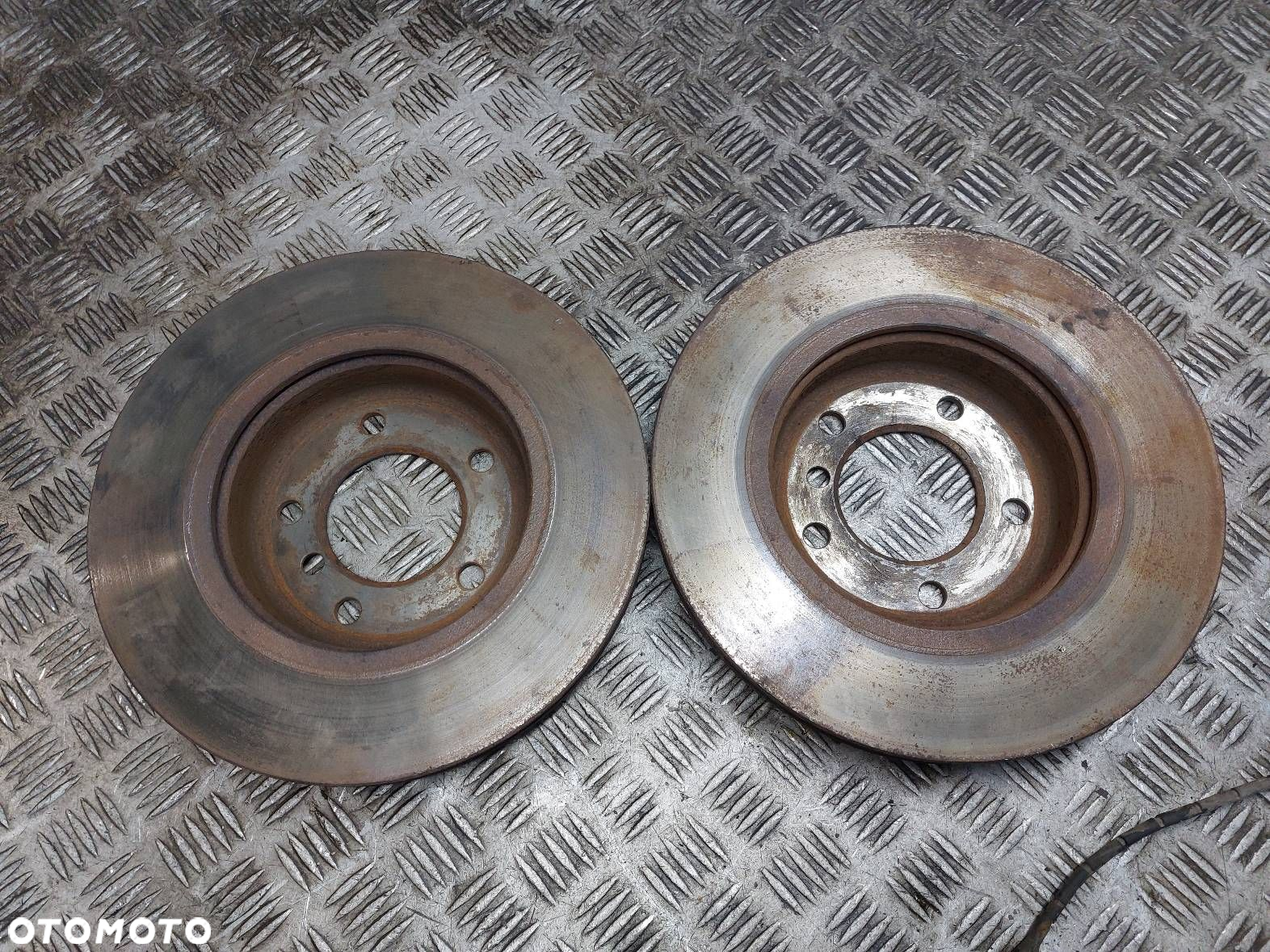 TARCZE HAMULCOWE PRZÓD + KLOCKI + ZACISKI BMW E46 320D 2.0 D M47 - 6