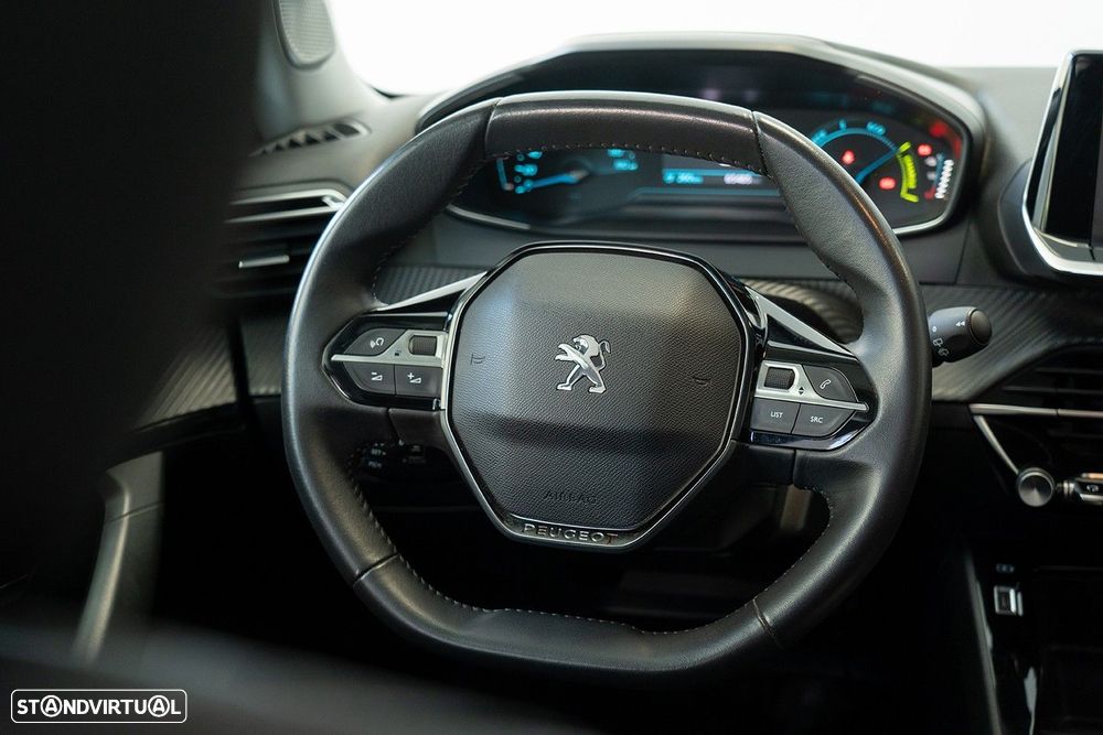 Peugeot e-2008 50 kWh Active - 26