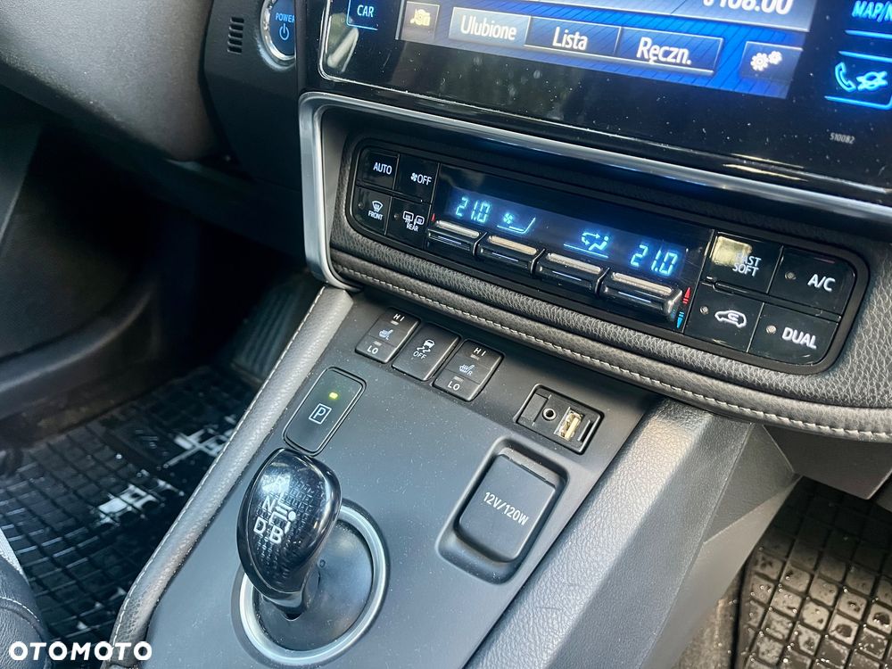Toyota Auris Hybrid 135 Prestige - 20