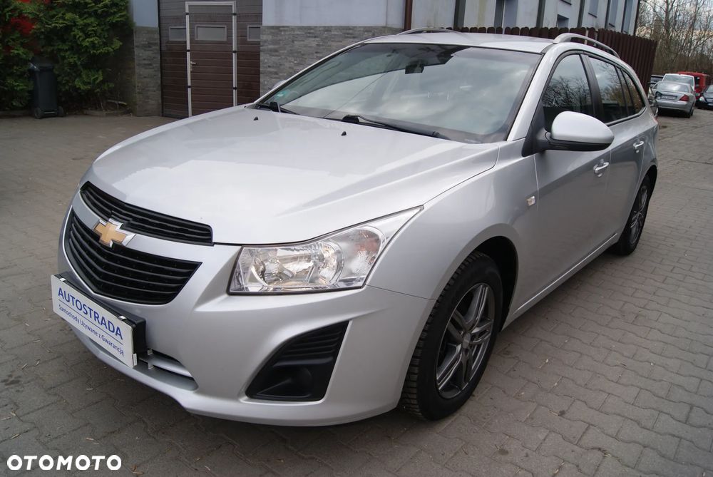 Chevrolet Cruze 1.6 LS - 2