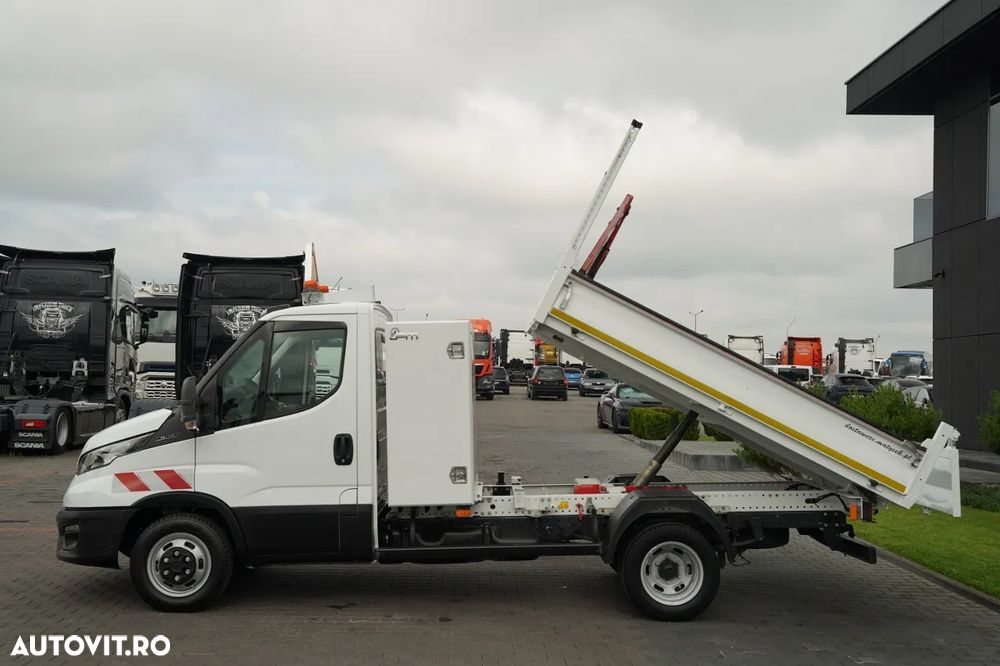 Iveco DAILY 35-140 / BASCULATOR DIN OȚEL + HDS HMF HYFA / CAPACITATE MAXIMĂ DE RIDICARE 430 KG / EXTENSIE MAXIMĂ 2 M / DUBLU / EURO 6 - 4