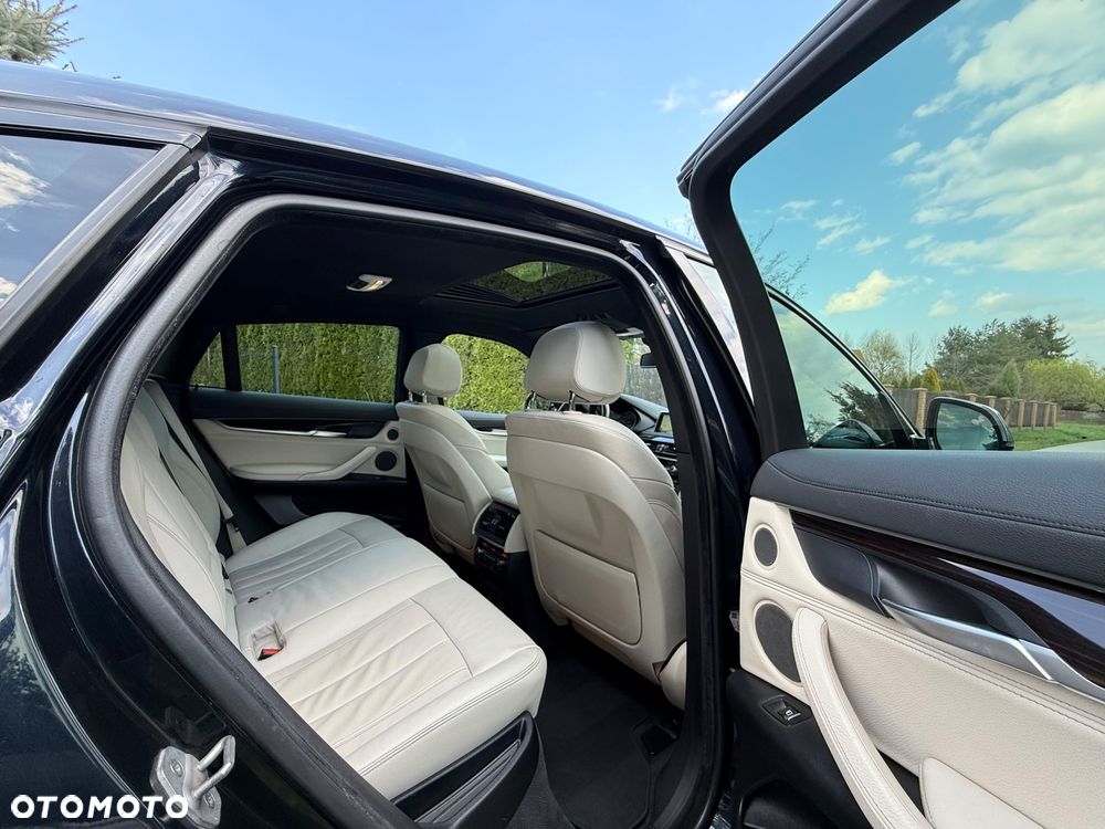 BMW X6 M50d - 33