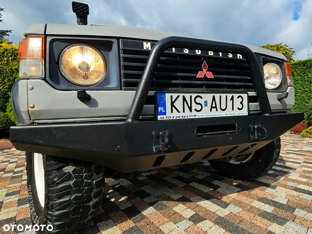 Mitsubishi Pajero 2.5 TDi - 32