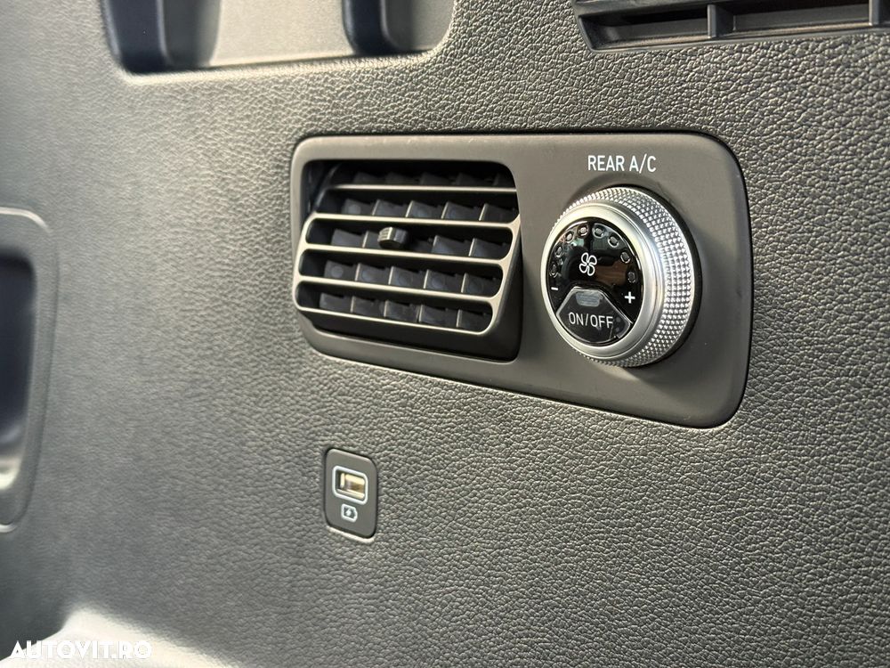 Hyundai Santa Fe 1.6 Plugin-Hybrid 4WD SEVEN Signature - 13