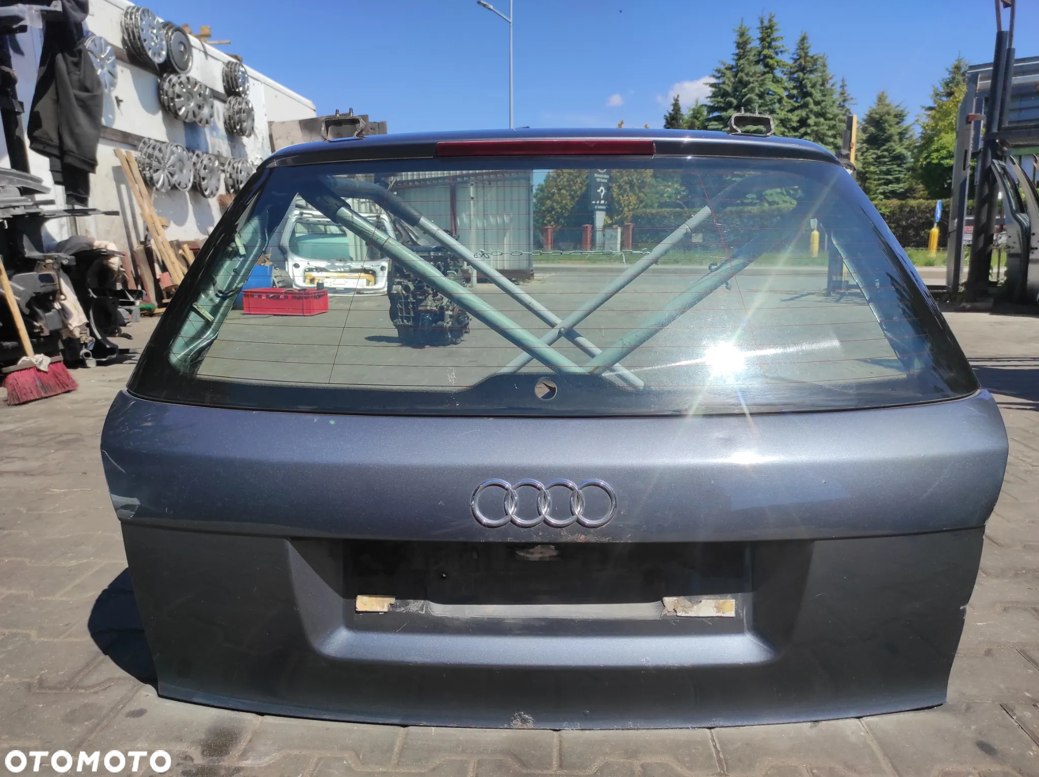 KLAPA BAGAŻNIKA TYLNA SZYBA AUDI A4 B6 KOMBI AVANT LX7Z SZARA  WYSYŁKA !!!!! - 2