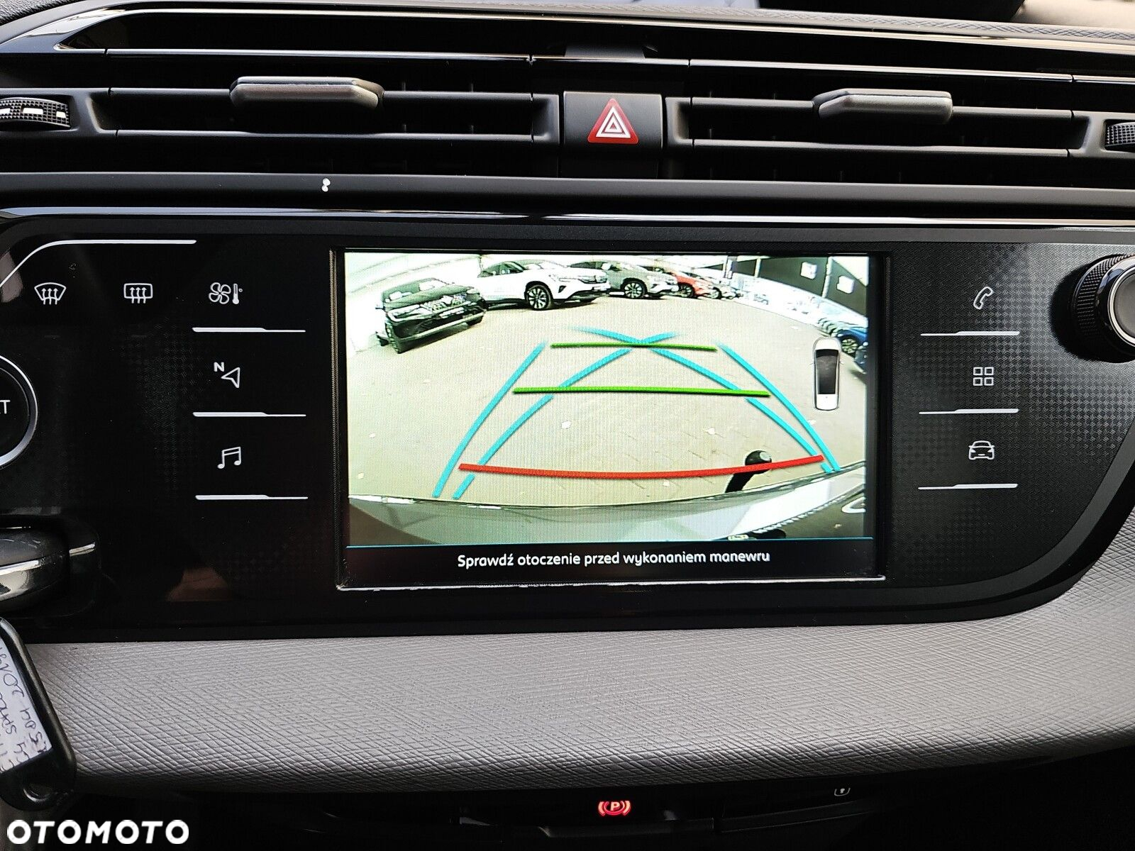 Citroën C4 SpaceTourer - 22