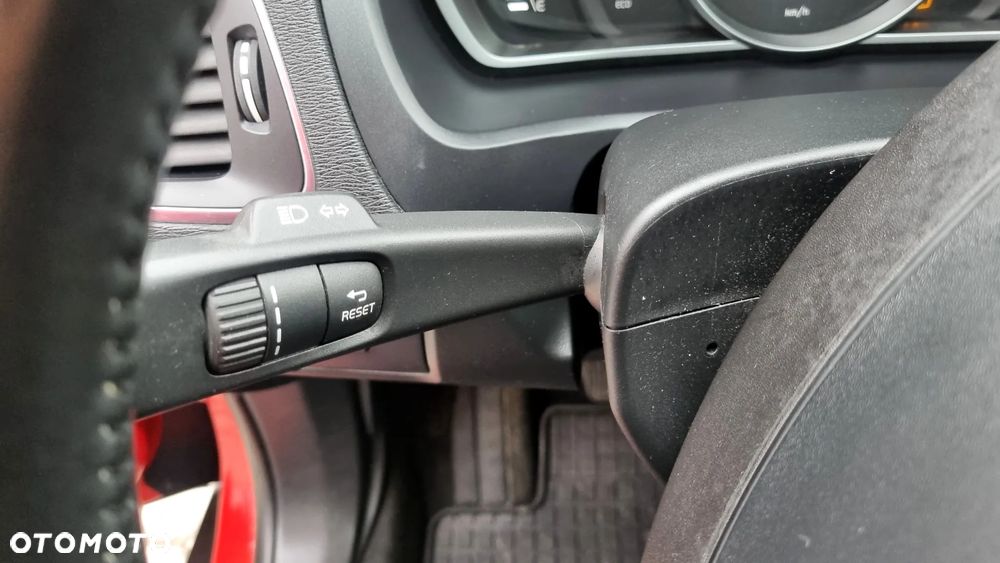Volvo V40 Cross Country D2 - 24