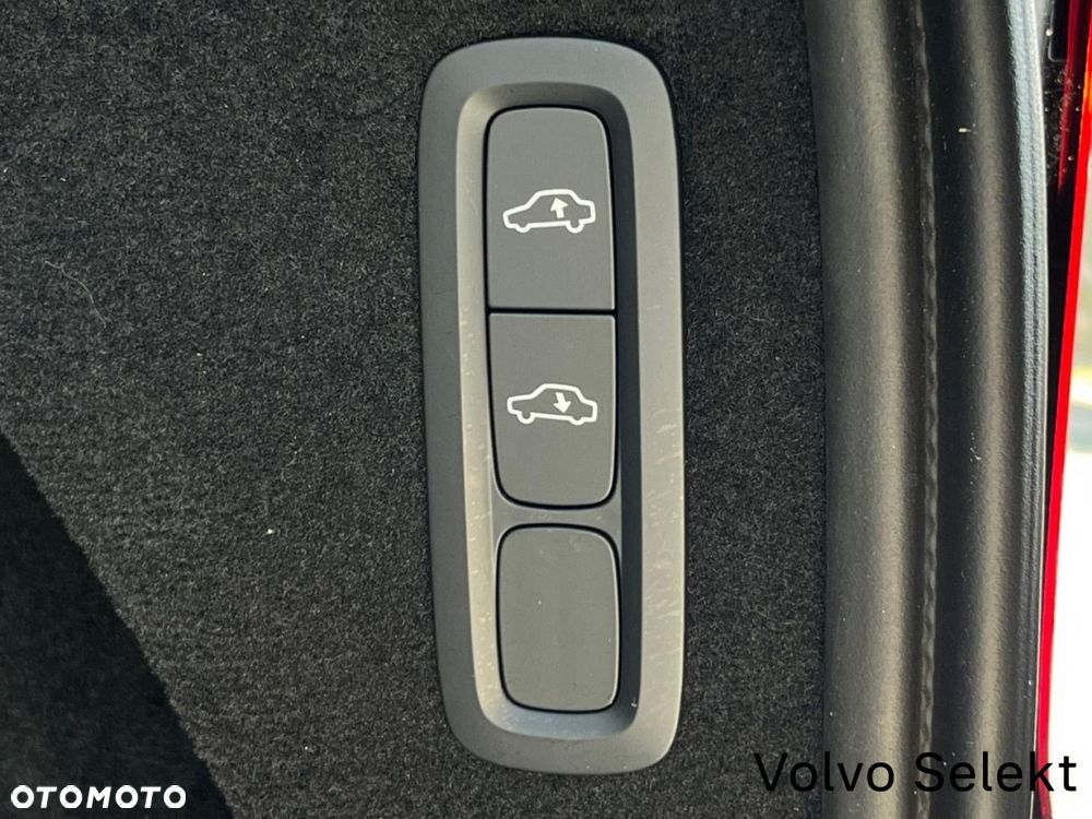Volvo XC 90 - 33
