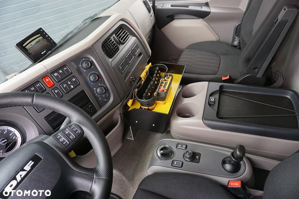 DAF LF / 260 / ACC / SKRZYNIOWY + HDS / HYVA HC-183 / PILOT / ROTATOR / WIDŁY - 15