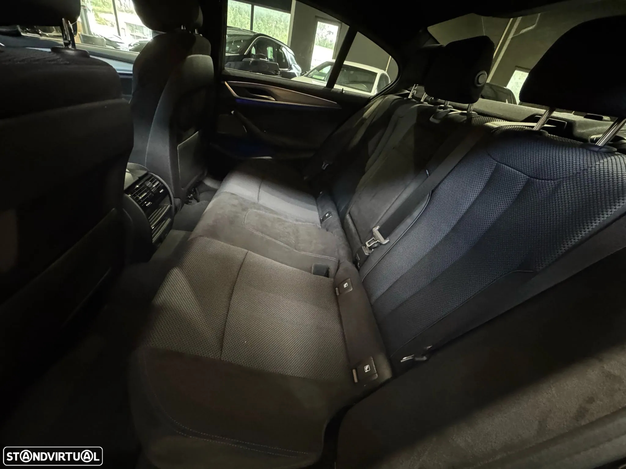 BMW 530 e iPerformance Pack M - 18