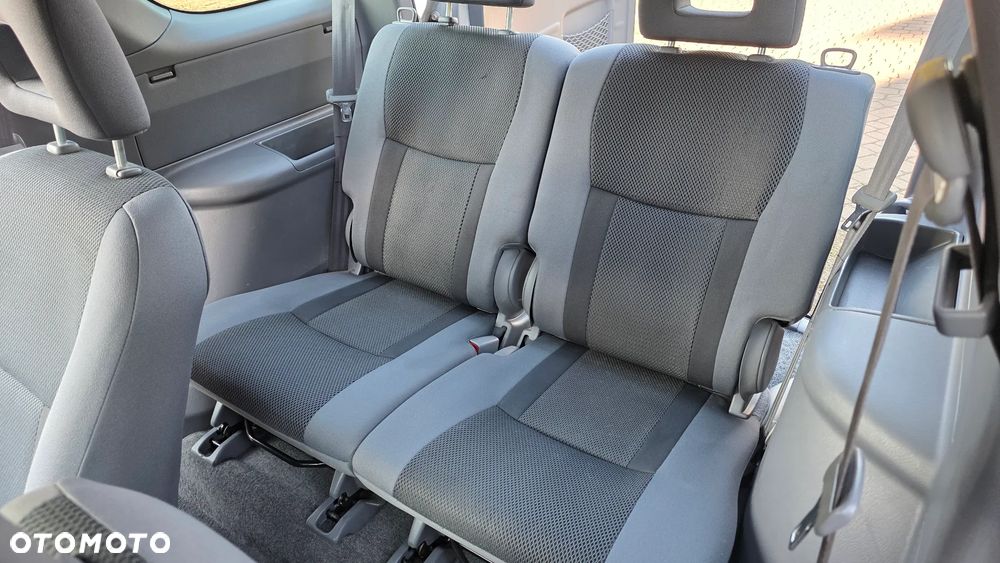 Toyota RAV4 4x4 Sol - 34