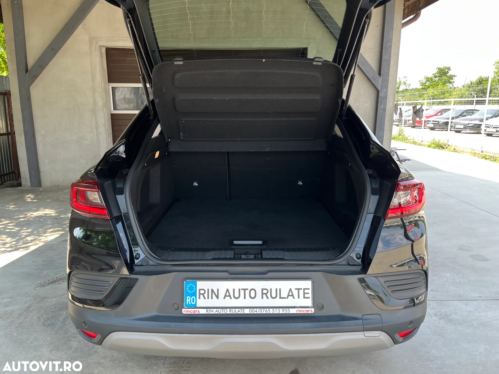 Renault Arkana E-TECH Hybrid Zen - 10