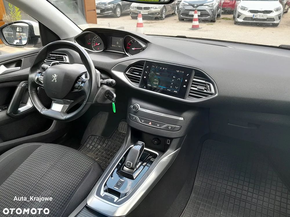 Peugeot 308 1.5 BlueHDi Active S&S EAT8 - 10