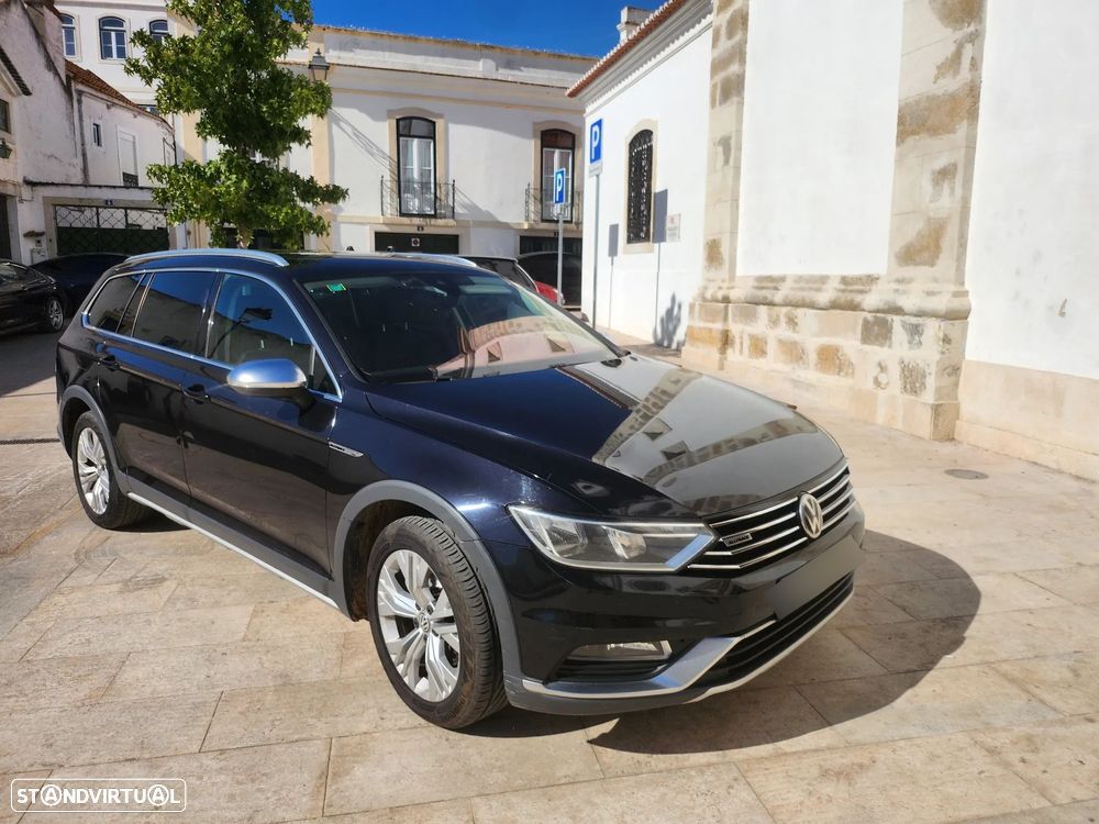 VW Passat Alltrack 2.0 TDI SCR 4Motion DSG - 2