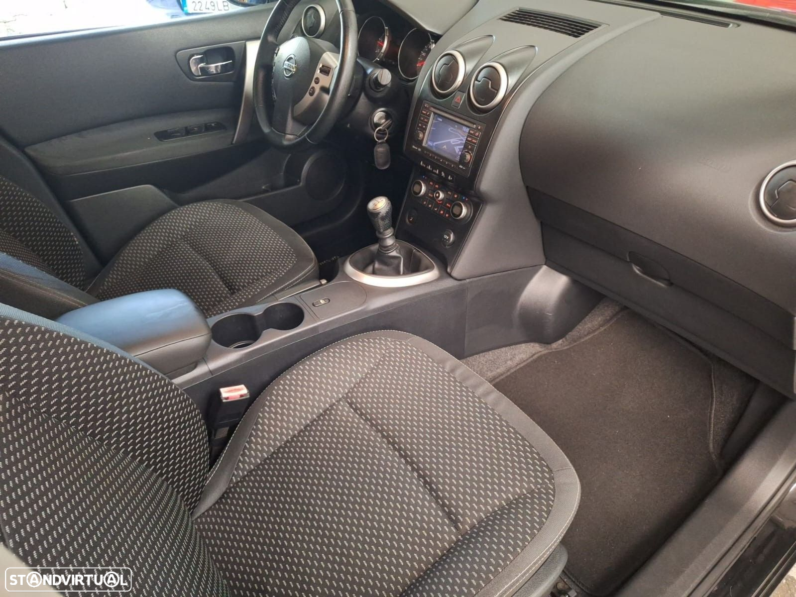 Nissan Qashqai - 12